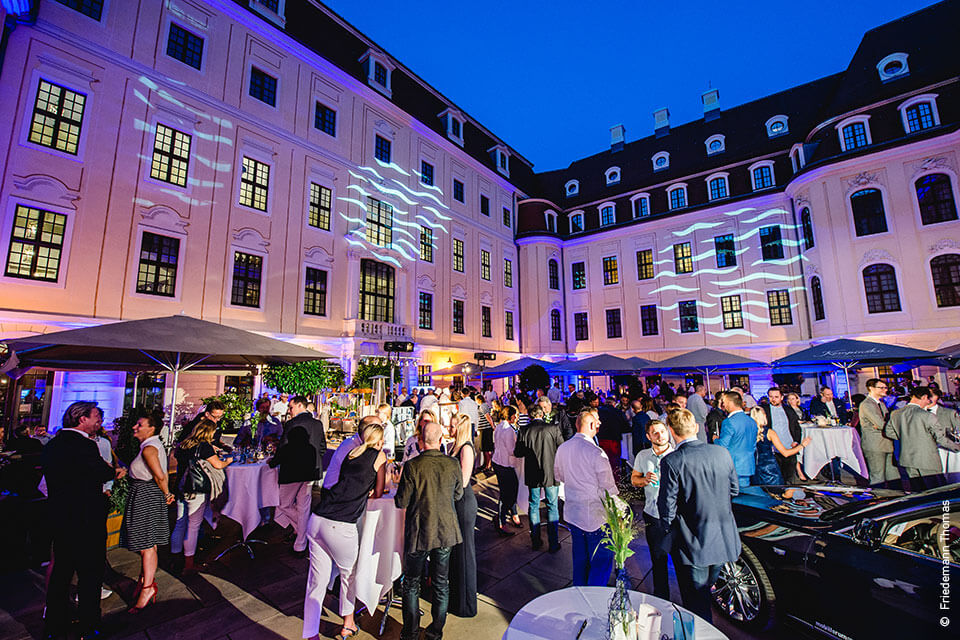 INTO THE BLUE – Das Sommerfest von Cadillac, Kempinski Dresden & SCHÖNE-REISEN