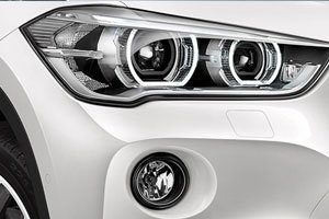 BMW X1 sDrive18i LED Scheinwerfer